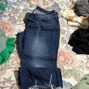Judy Blue Medium-Dark Blue Bootcut Jeans with Distressed Hem